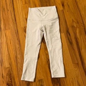 Rare lululemon white paisley high waisted crop